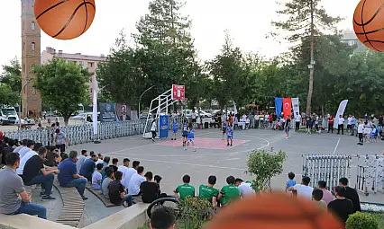 Siirt'te Sokaklar Basket Heyecanıyla Isınacak: Siirt'te 112 Bin TL Ödüllü Turnuva Başlıyor