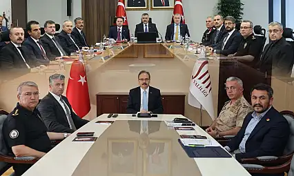 Siirt'te Spor Güvenliği Değerlendirildi: Bakanlar ve Valiler VKS'de Buluştu