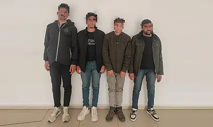 Siirt'te Uygulama Noktasında Sahte Pasaportlu 4 Afgan Göçmen Yakalandı