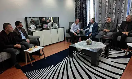 Siirt'te sosyal hizmetlerin 'Turan Babası' öğrencileri tarafından unutulmadı