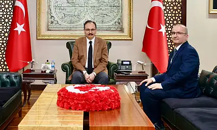 Vali Kızılkaya, Başhekim Prof. Dr. Servet Yolbaş'ı Makamında Kabul Etti