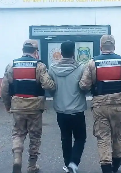 20 ayrı dosyadan kesinleşmiş hapis cezası bulunan zanlı 2 yıl sonra yakalandı