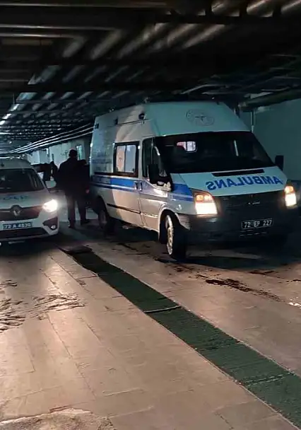 Batman'da balkondan düşen genç kadın hayatını kaybetti