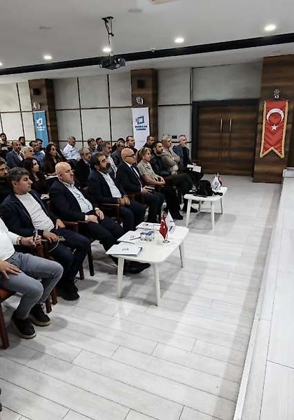 Bölge Basını Diyarbakır'da Buluştu: 7 İlin Temsilcileri Bir Arada