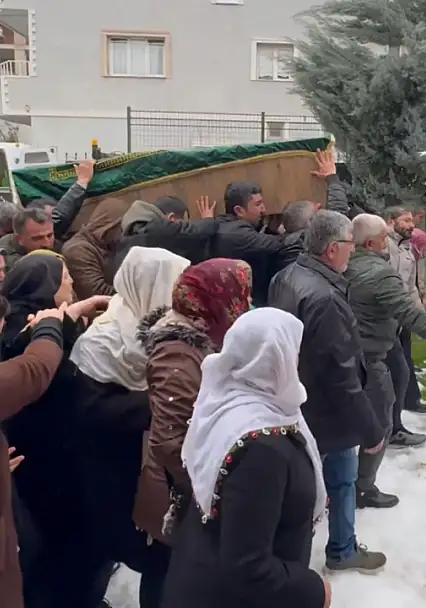 Selim Sadak İdil'de toprağa verildi