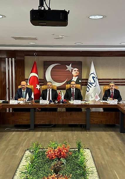 Siirt Valisi Kızılkaya Başkanlığında Toplanan DİKA'da Yönetim Değişiyor: Başkanlık Şırnak'a Geçiyor