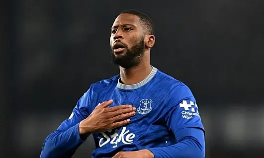 Fenerbahçe'de Forvet Planı Netleşiyor: En-Nesyri Sonrası İçin Beto Gündemde