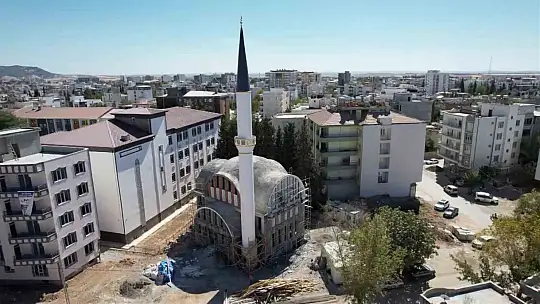60 yaşındaki minare ustası Hasan Yazıcı, 80 ilde 172 minare yaptı