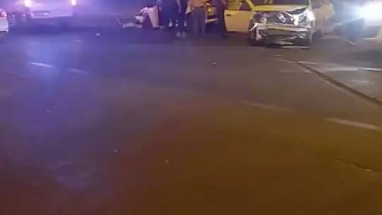 Diyarbakır'da trafik kazası: 2 yaralı