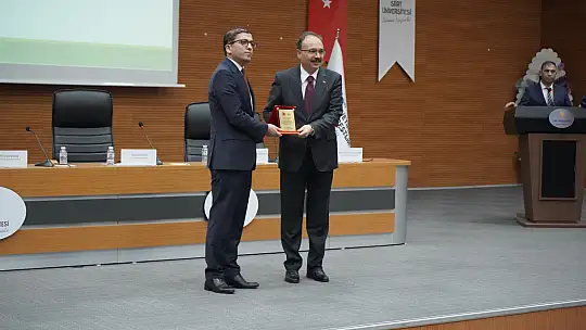 Siirt'te denetimli serbestliğin 20. yılı panelle ele alındı: ''Amaç cezalandırmak değil, topluma kazandırmak''