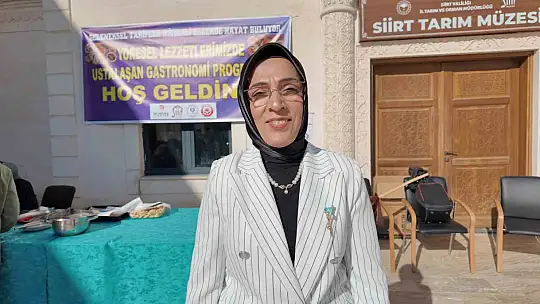 Siirt'te genç kursiyerler yöresel yemeklerle hünerlerini sergiledi