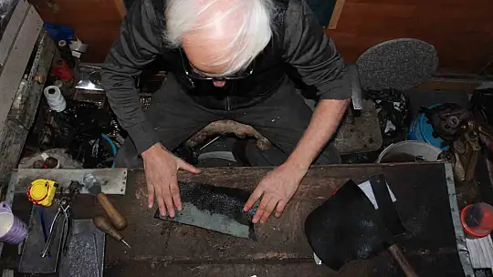 Siirt'te mesleğe 10 yaşında başladı, yarım asırdır devam ediyor