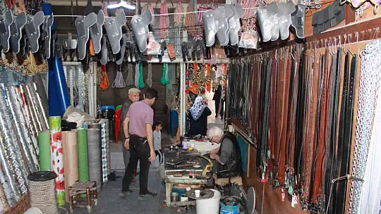 Siirt'te mesleğe 10 yaşında başladı, yarım asırdır devam ediyor