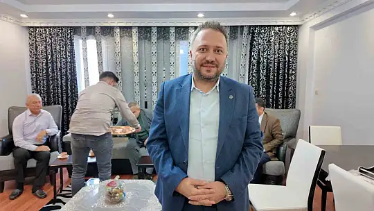 Siirt'te sosyal hizmetlerin 'Turan Babası' öğrencileri tarafından unutulmadı