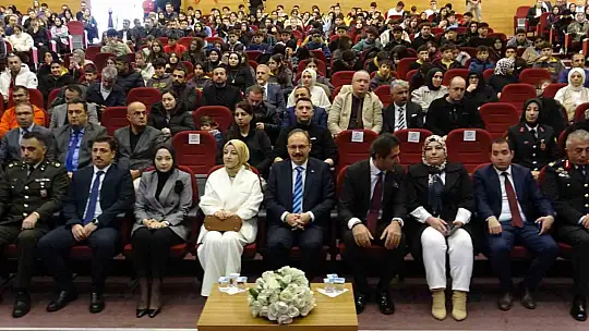 Siirt'te yeni atanan öğretmenlere, Öğretmenler Günü'nde yemin töreni düzenlendi