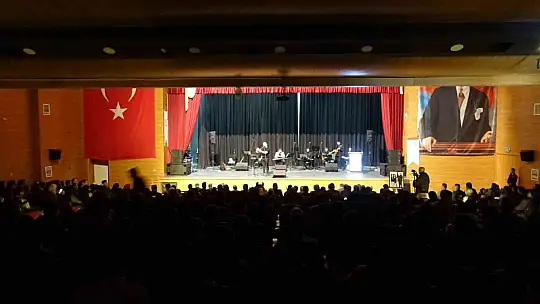 Siirt'te yeni atanan öğretmenlere, Öğretmenler Günü'nde yemin töreni düzenlendi