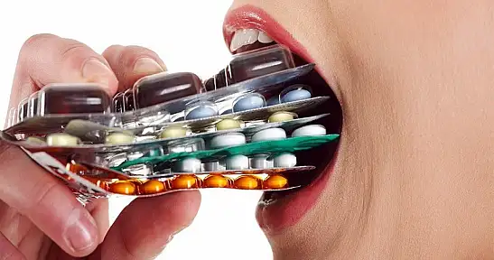 Her Öksürükte Antibiyotiğe Sarılmayın: Uzmanlardan Uyarı