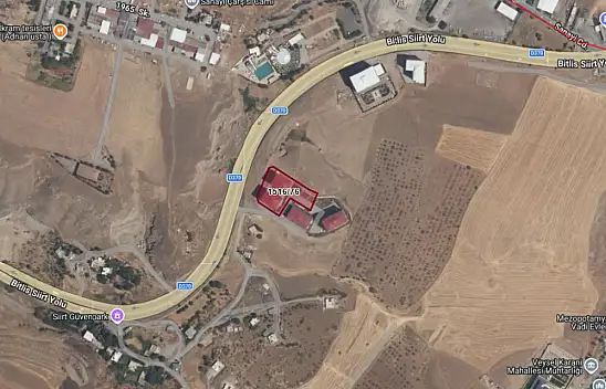 Siirt'te 4 Depolu Dükkan İcra Yoluyla Satışa Çıkarıldı