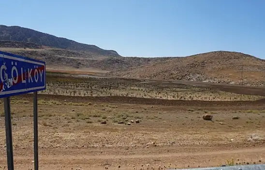 Siirt'te Kuraklık Tehlikesi: Gölköy Gölü Kurudu!