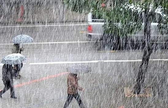 Siirt Valiliği'nden Meteorolojik Uyarı: Kuvvetli Sağanak Bekleniyor