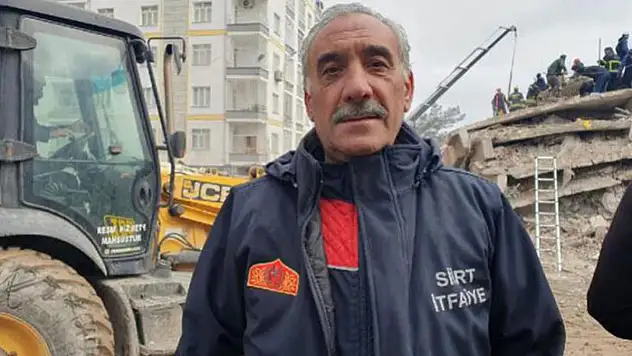 1 GÜN ÖNCE ANJİYO OLAN SİİRT İTFAİYE MÜDÜRÜ MİZBAH YILMAZ DEPREM OLUR OLMAZ EKİBİYLE DİYARBAKIR'A GİTTİ