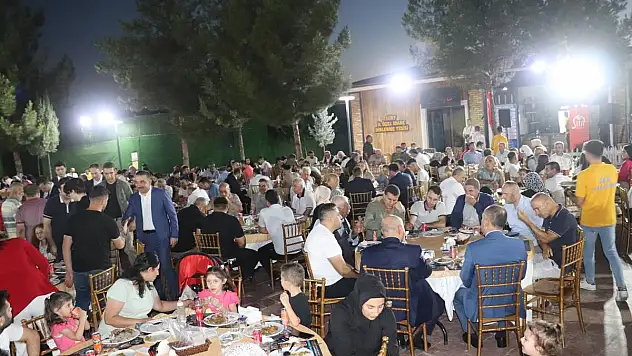 15 Temmuz Demokrasi ve Milli Birlik Günü Dolayısıyla Şehit Yakınları ve Gaziler Onuruna Yemek Verildi