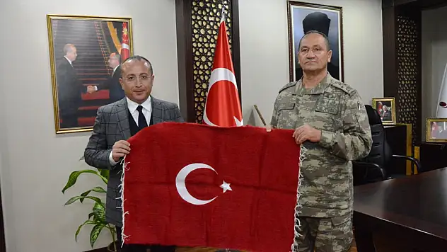 2. Ordu Komutanı Korgeneral İsmail Metin Temel, Vali Ali Fuat Atik'i Ziyaret Etti