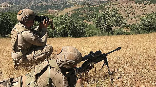 2 Terörist Etkisiz Hale Getirildi