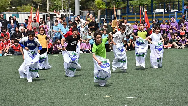 23 Nisan Ulusal Egemenlik ve Çocuk Bayramımız Kutlu Olsun