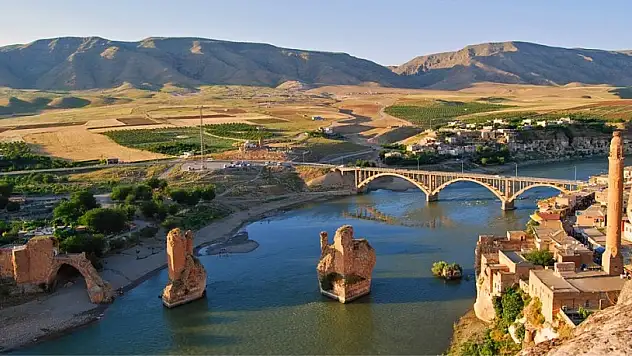 4 KÖYÜMÜZÜN İDARİ BAĞIMLIĞI DEĞİŞTİ