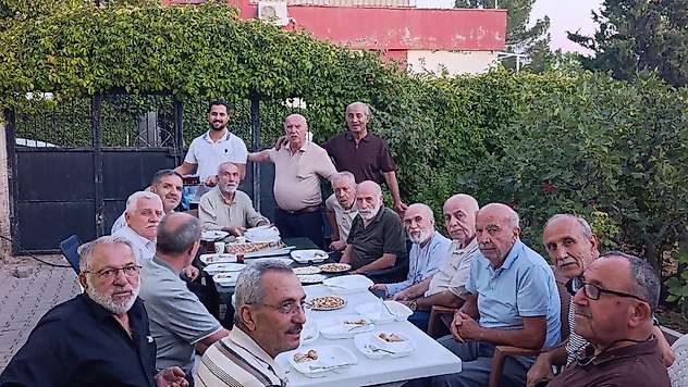 54 Yıl Sonra Aynı Sıraların Arkadaşları Siirt'te Buluştu