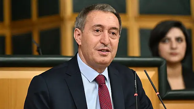 6 Vekilin yasama dokunulmazlığı kaldırma fezlekesi meclis'e sunuldu: Aralarında Siirt Milletvekili Tuncer Bakırhan da var