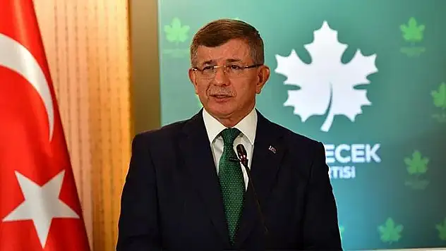 Ahmet Davutoğlu Yeniden Gelecek Partisi Genel Başkanı Seçildi