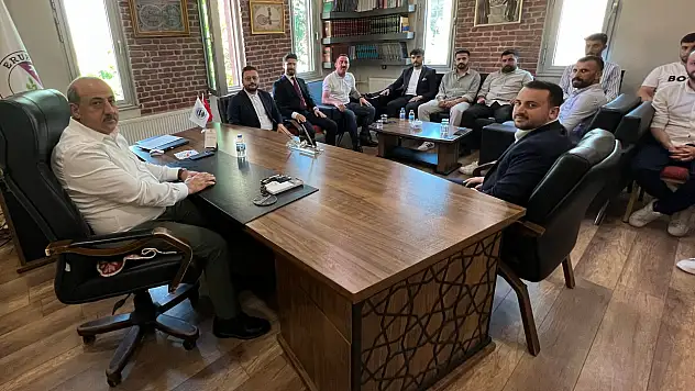 AK Parti Gençlik Kollarından Eruh Belediyesine Ziyaret