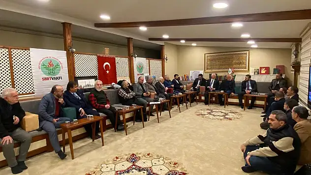 Ak Parti Heyeti İstanbul'da Hemşerilerimizle Bir Araya Geldi