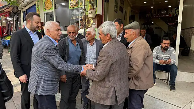 AK Parti Siirt Heyetinden Esnaf ve Vatandaş Ziyareti