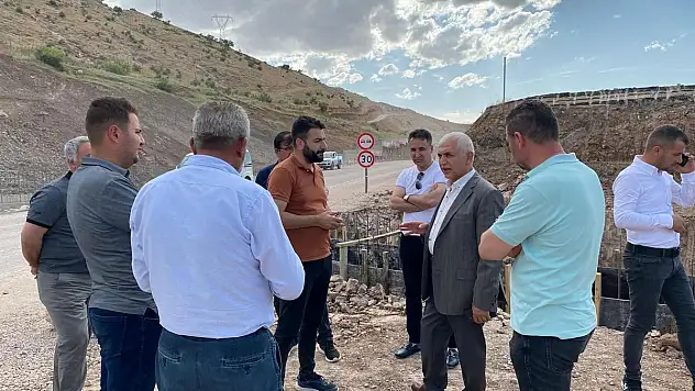 AK Parti Siirt Milletvekili Mervan Gül, Siirt-Kurtalan Yol Yapım Çalışmalarını İnceledi