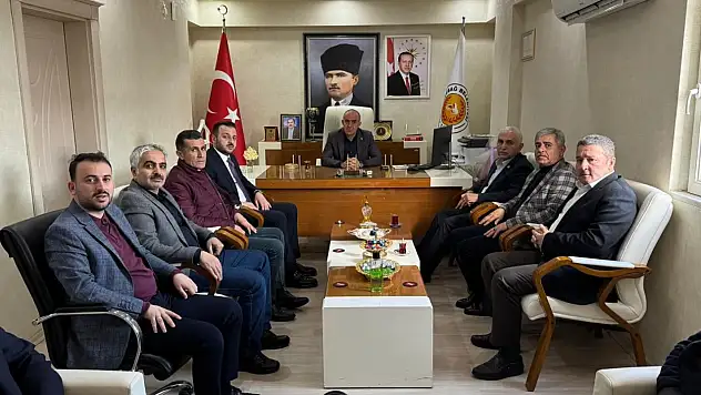AK Parti Siirt'ten Gökçebağ'a Bayram Ziyareti