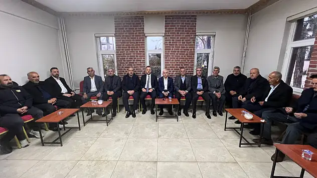 AK Parti Siirt Teşkilatı Eruh'da Bayramlaşma Programı Gerçekleştirildi