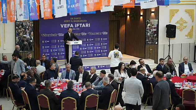 AK Parti Siirt Teşkilatı Ramazan'da Vefa İftarında Buluştu