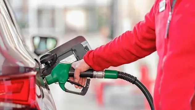 Akaryakıta Fiyatlarına Dev Zam Kapıda: Siirt'te Motorin, Benzin ve LPG Ne Kadar?