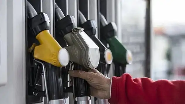 Akaryakıtta Yeni Zam Kapıda: Siirt'te Benzin ve Motorin Fiyatları Yükseliyor