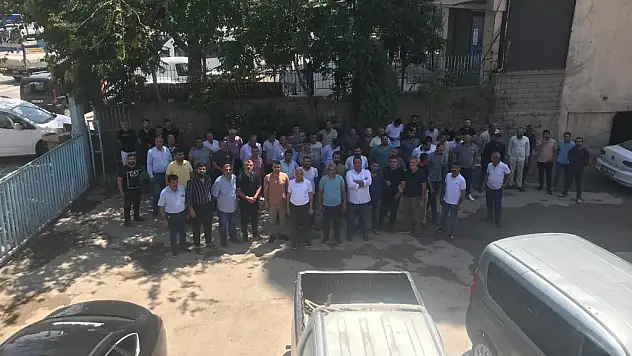 Akınay 'İşçiler Hak Arıyor'