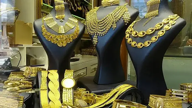 Altın Fiyatları Yeniden Yükselişte! Gram Altın 6 Bin 300 TL Sınırına Dayandı