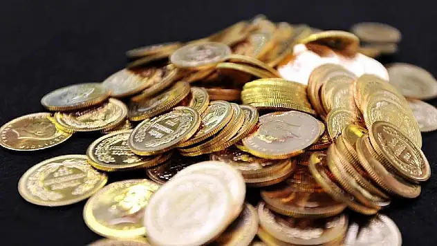Altın fiyatlarında düşüş: Gram altın ne kadar oldu? İşte güncel fiyatlar