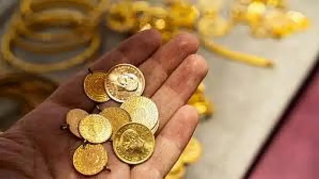 Altın rekor üstüne rekor kırıyor! Çeyrek altın ne kadar oldu? Cumhuriyet altının satış fiyatı ne kadar?