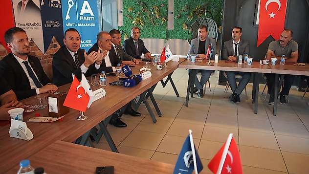 Anahtar Parti'nin Bölge Toplantısı Siirt'te Yapıldı: 9 İl Aynı Masada Buluştu