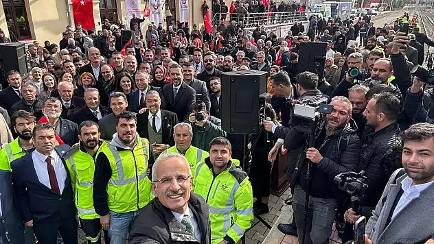 Ankara-İstanbul Arası 80 Dakikaya İnecek