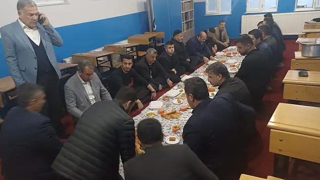 ARINÇ VAKFI'NIN GELENEKSEL İFTARI VERİLDİ