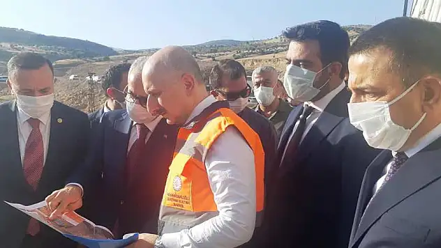 AŞKLAR SONA ERİYOR, ERUH YOLU BİTİYOR...   BAKAN KARAİSMAİLOĞLU SİİRT'TE  İNCELEMELERDE BULUNDU
